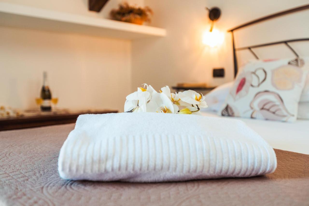 Roccia Fiorita Hotell Furore Exteriör bild